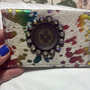 Card-Holder in Gold with LV Flower Medallion Authentic